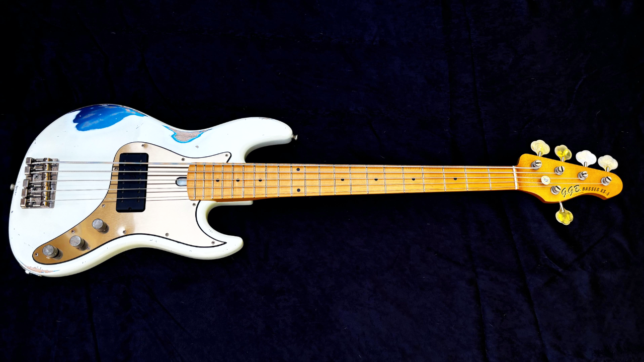 Pacific Blue XS-5 details — GGB BASSES